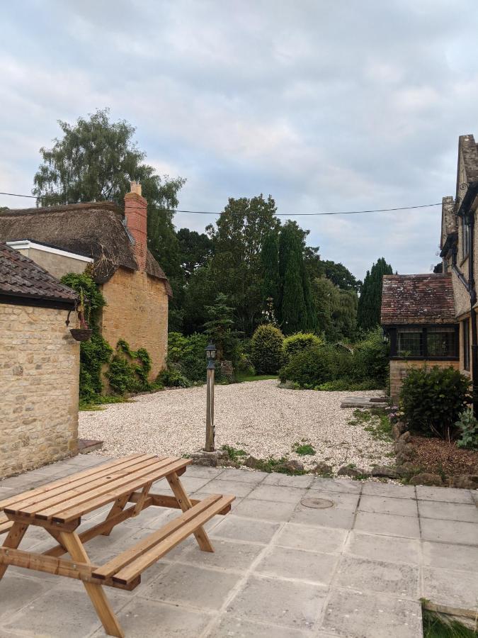 Aldon Farmhouse Villa Yeovil Exteriör bild